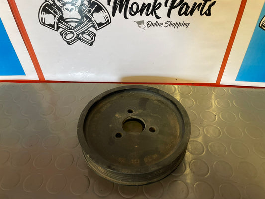 Polea bomba direccion MERCEDES A6112300115