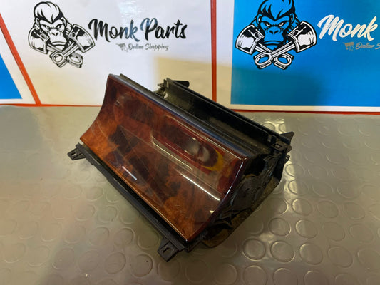 Cenicero MERCEDES E W210