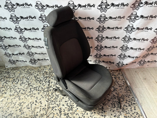 Asiento delantero derecho VOLKSWAGEN GOLF IV 4