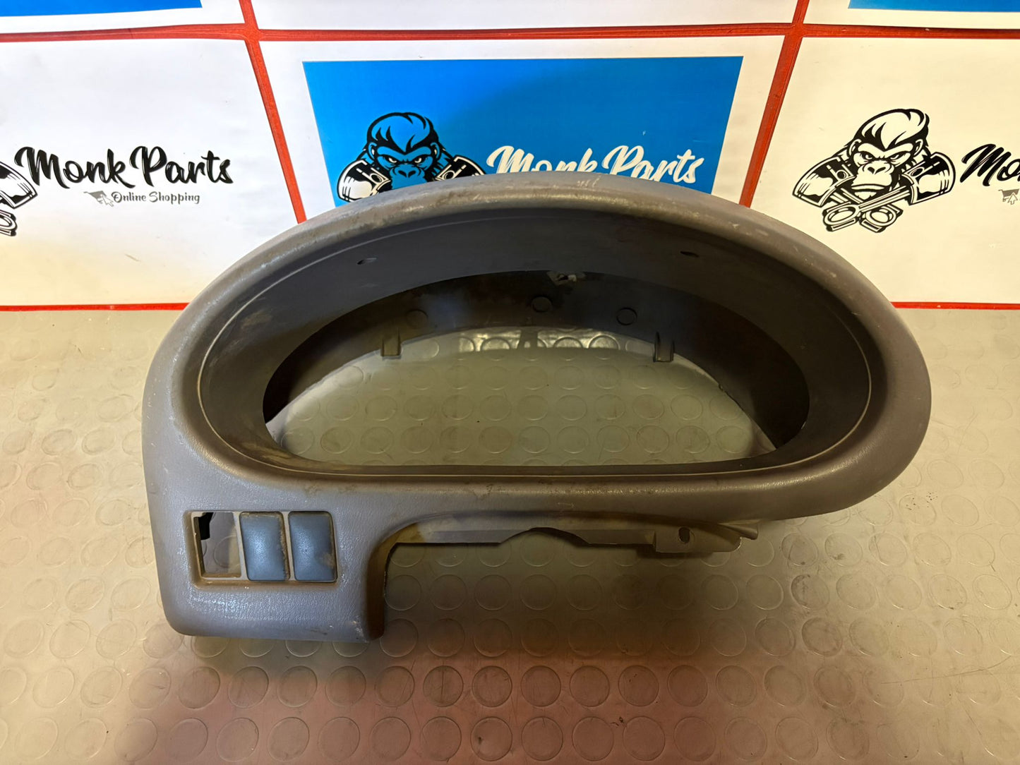 Moldura cuadro instrumentos NISSAN MICRA K11 K10252-5F200