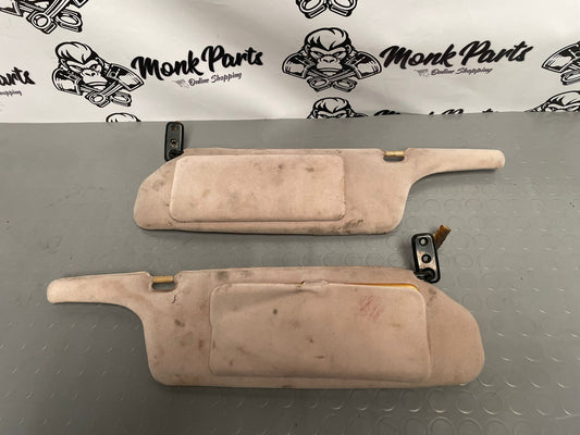 Parasoles MITSUBISHI 3000GT (a restaurar)