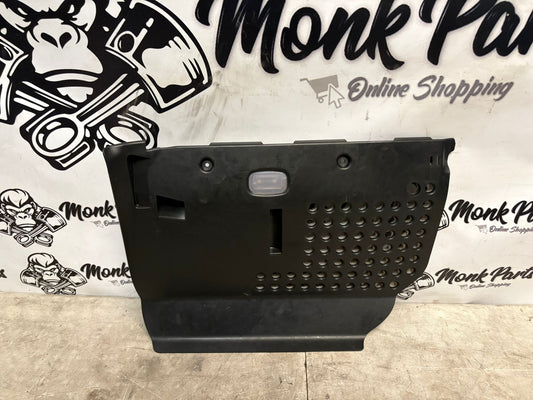 Cubierta inferior salpicadero MERCEDES E CLS T0013793