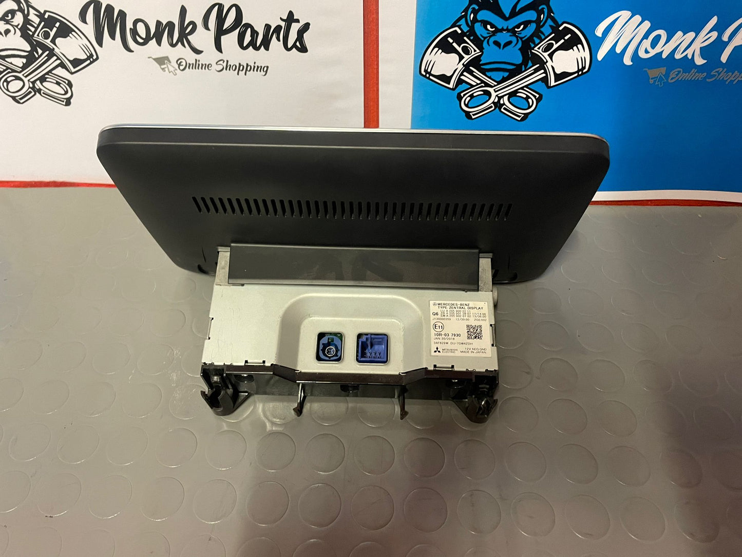 Pantalla multifuncion MERCEDES GLC A2059002211