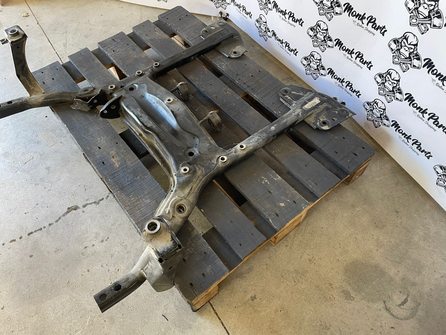 Puente subchasis delantero MINI R56
