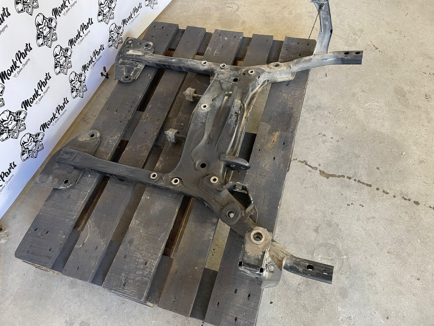 Puente subchasis delantero MINI R56