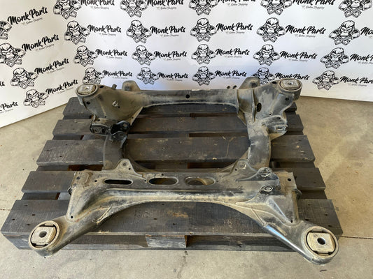 Puente delantero VOLKSWAGEN TOUAREG 7L0499311C