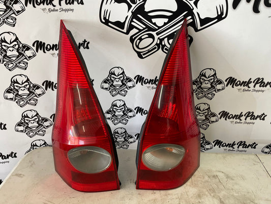 Faros traseros RENAULT MEGANE II Familiar (precio unidad)