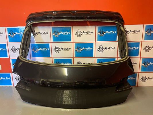 Porton trasero PORSCHE MACAN Original , NEGRO