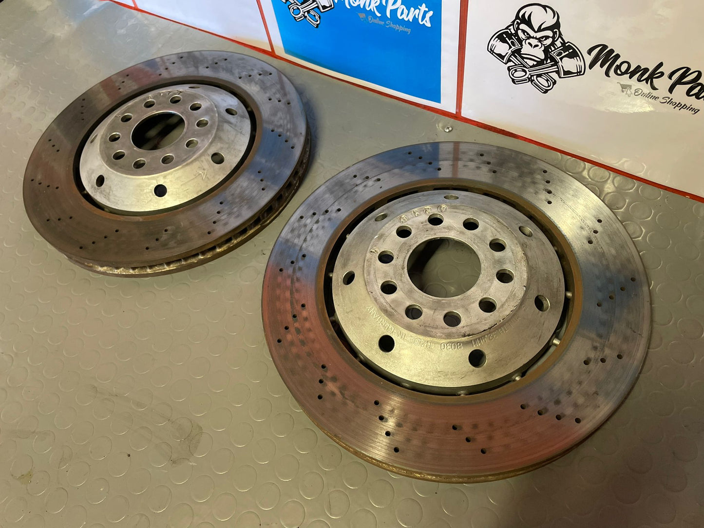 Discos freno delanteros AUDI RS6 C6 Originales