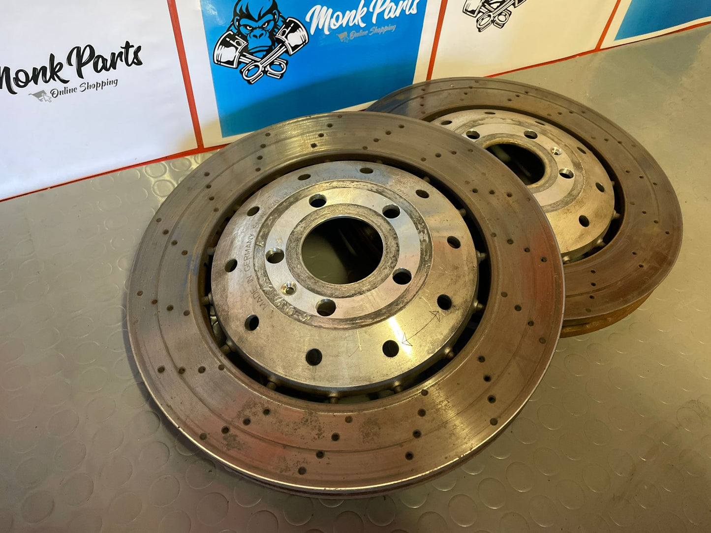 Discos freno delanteros AUDI R8 Originales 420615301D