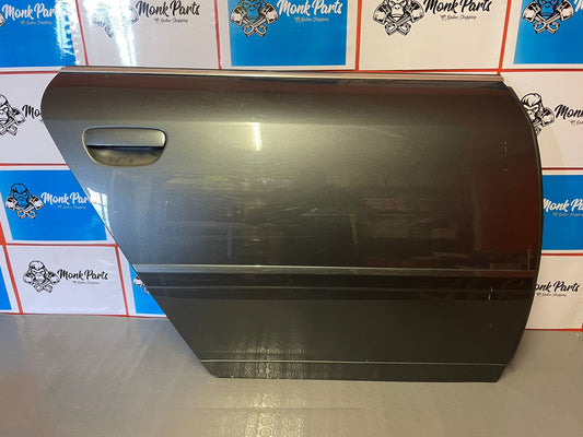 Puerta trasera derecha AUDI A6 C5 BERLINA