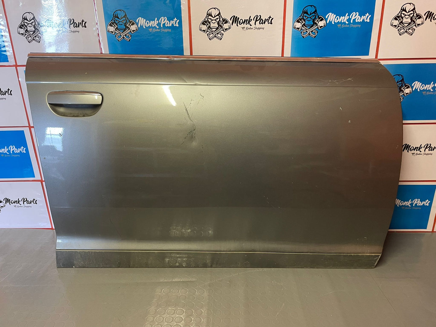 Puerta delantera derecha AUDI A6 C6