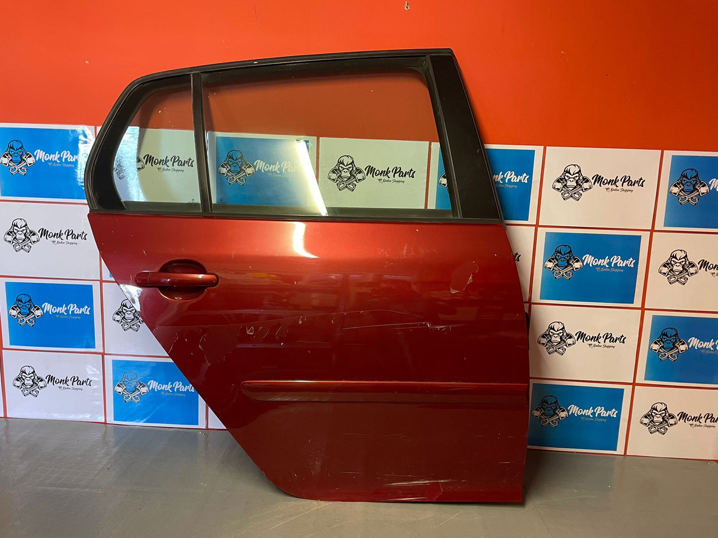 Puerta trasera derecha VOLKSWAGEN GOLF V 5