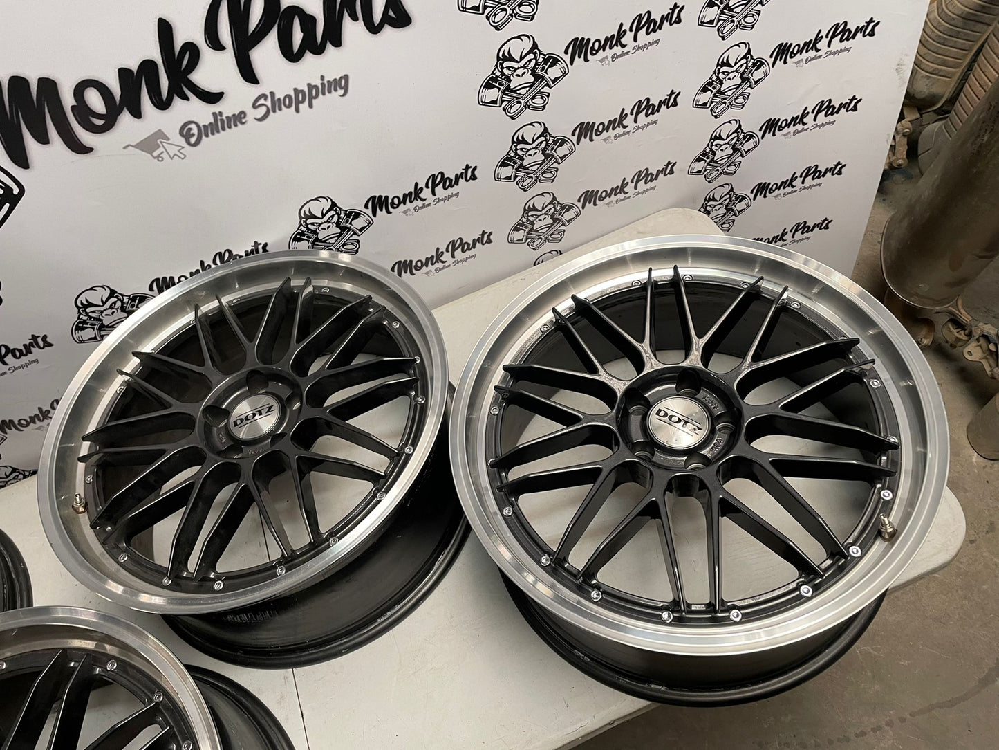 Llantas DOTZ AUDI VOLKSWAGEN 20'' 8.5X20 ET35
