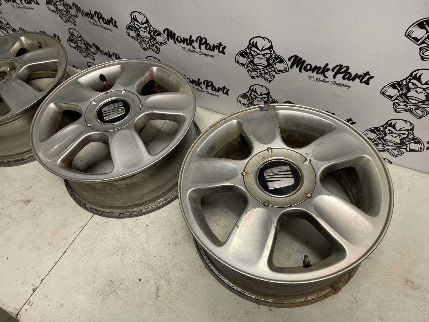 Llantas SEAT IBIZA II 6X15 ET38 6K0601025N (precio unidad)