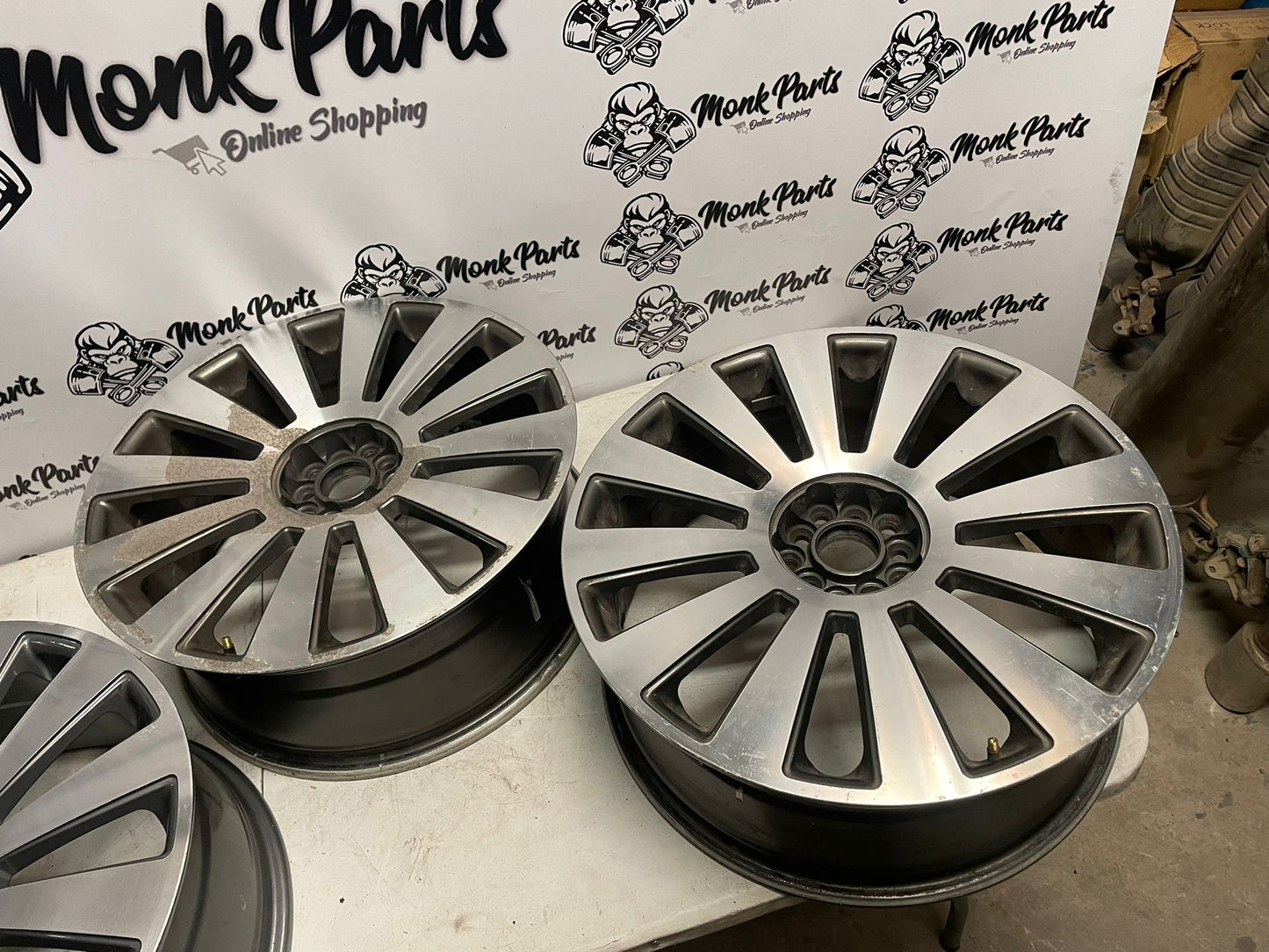 Llantas AUDI VOLKSWAGEN 20'' 8X20 ET35 5X100 5X112