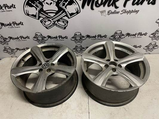 Llantas TOORA VOLKSWAGEN 17'' 8X17 ET35 (precio unidad)
