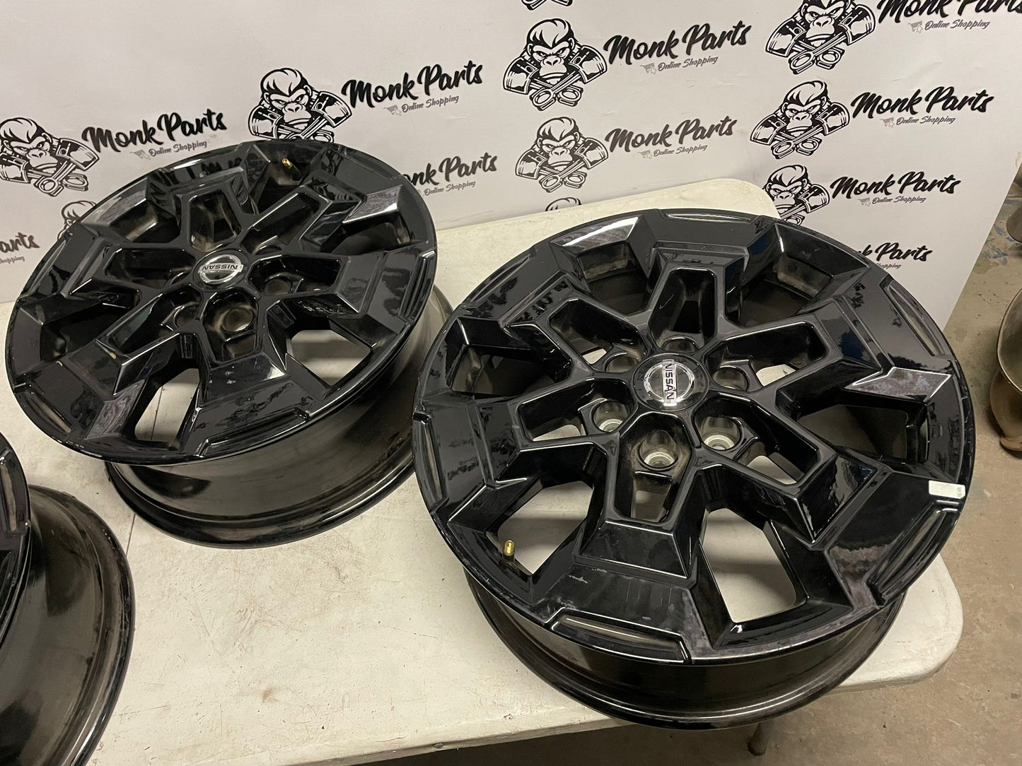 Llantas NISSAN NAVARA NP300 18'' Originales 5JU3GWA58 7X18 ET45