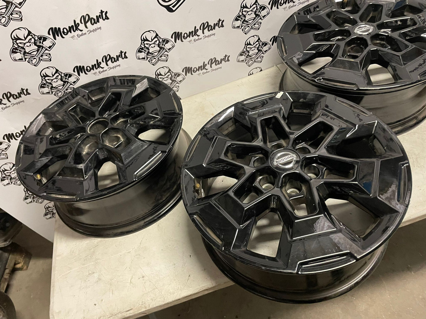 Llantas NISSAN NAVARA NP300 18'' Originales 5JU3GWA58 7X18 ET45