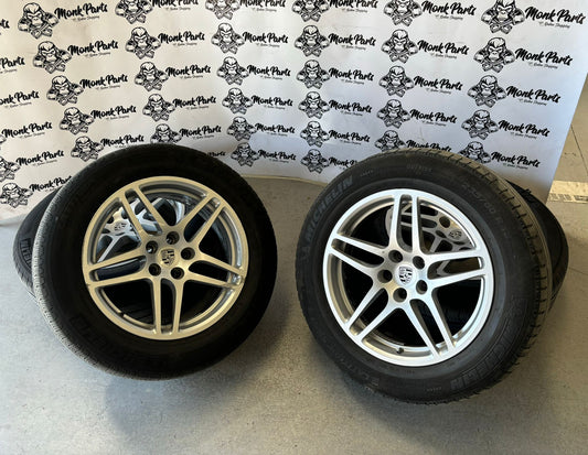 Llantas con neumático PORSCHE MACAN 18'' Originales