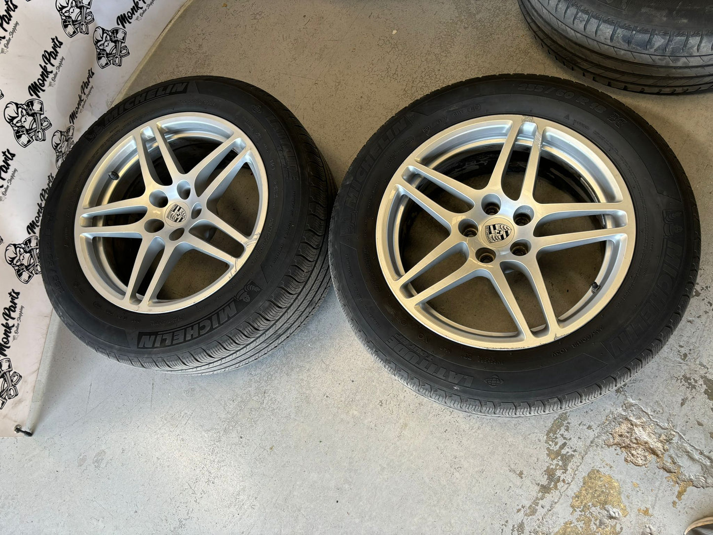 Llantas con neumático PORSCHE MACAN 18'' Originales