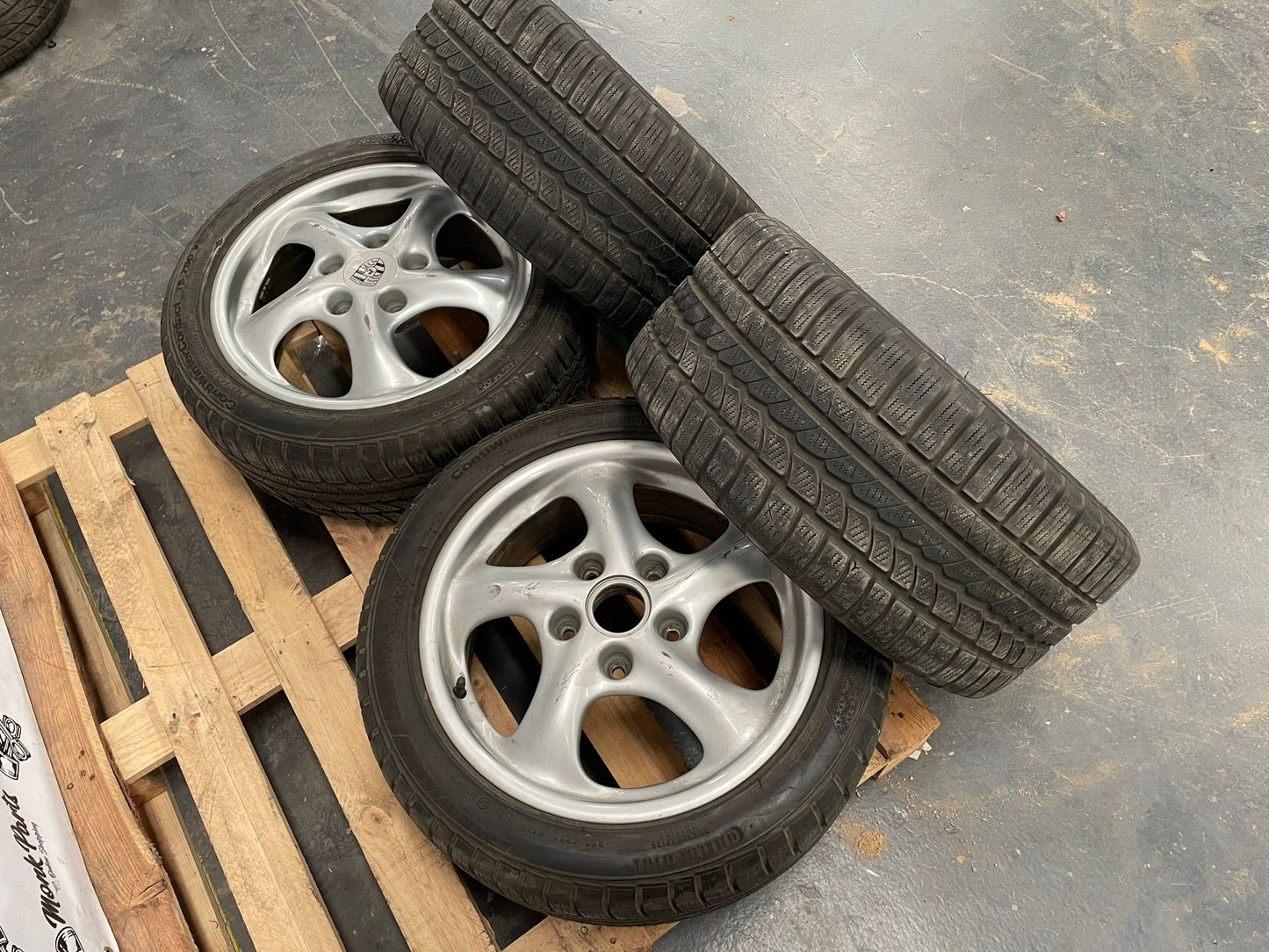 Llantas con neumático PORSCHE BOXSTER 986 17'' Originales