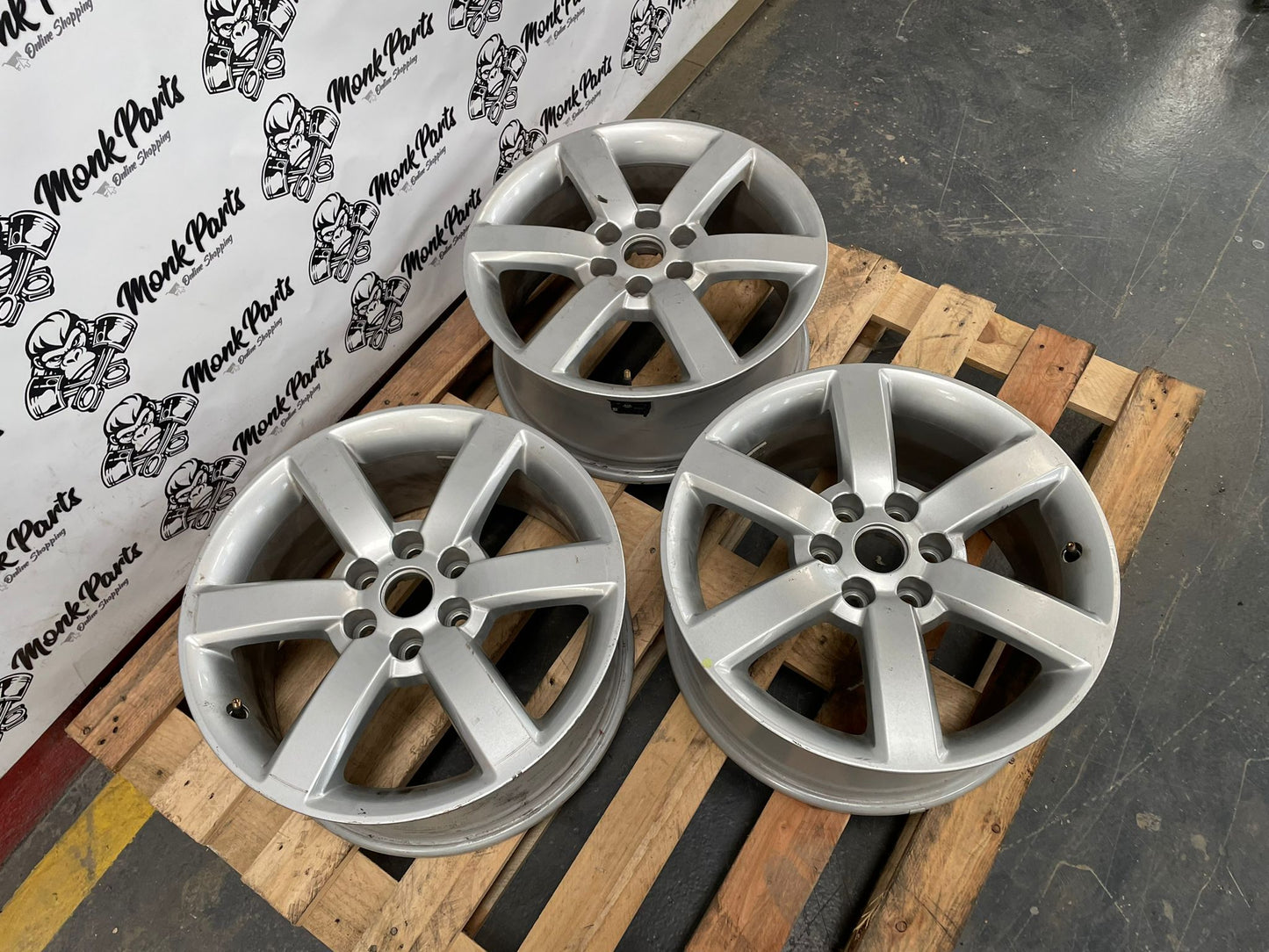 Llantas NISSAN NAVARA NP300 Originales 7,5x17 ET50 (precio unidad)
