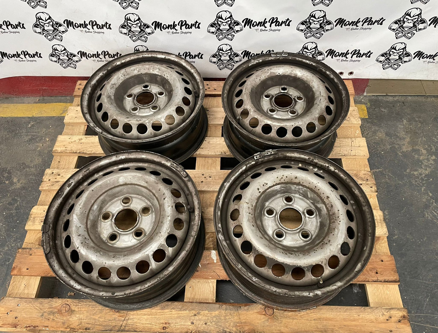 Llantas VOLKSWAGEN TRANSPORTER T5 T6 16'' 7H0601027D