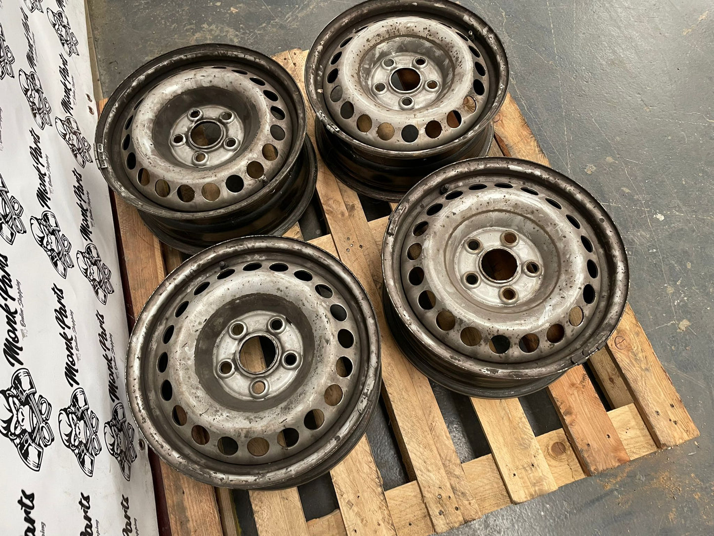 Llantas VOLKSWAGEN TRANSPORTER T5 T6 16'' 7H0601027D
