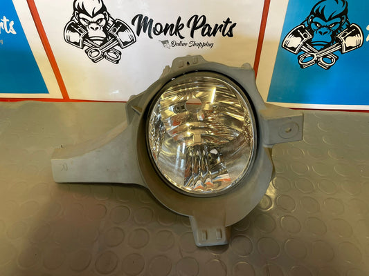Faro antiniebla derecho TOYOTA HILUX