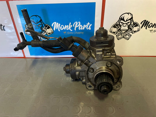 Bomba inyectora AUDI A6 A7 SQ5 3.0 BI-TDI 059130755CC