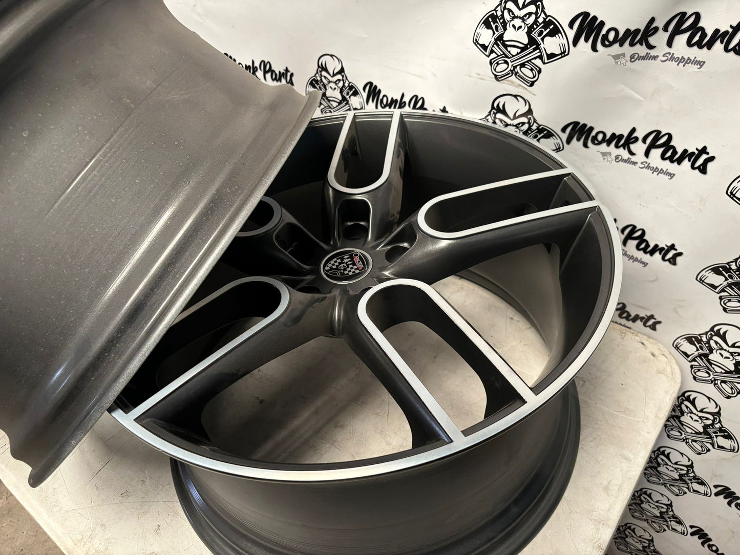 Llantas CARACTERE PORSCHE PANAMERA 22'' 9,5x22 ET60 11x22 ET63