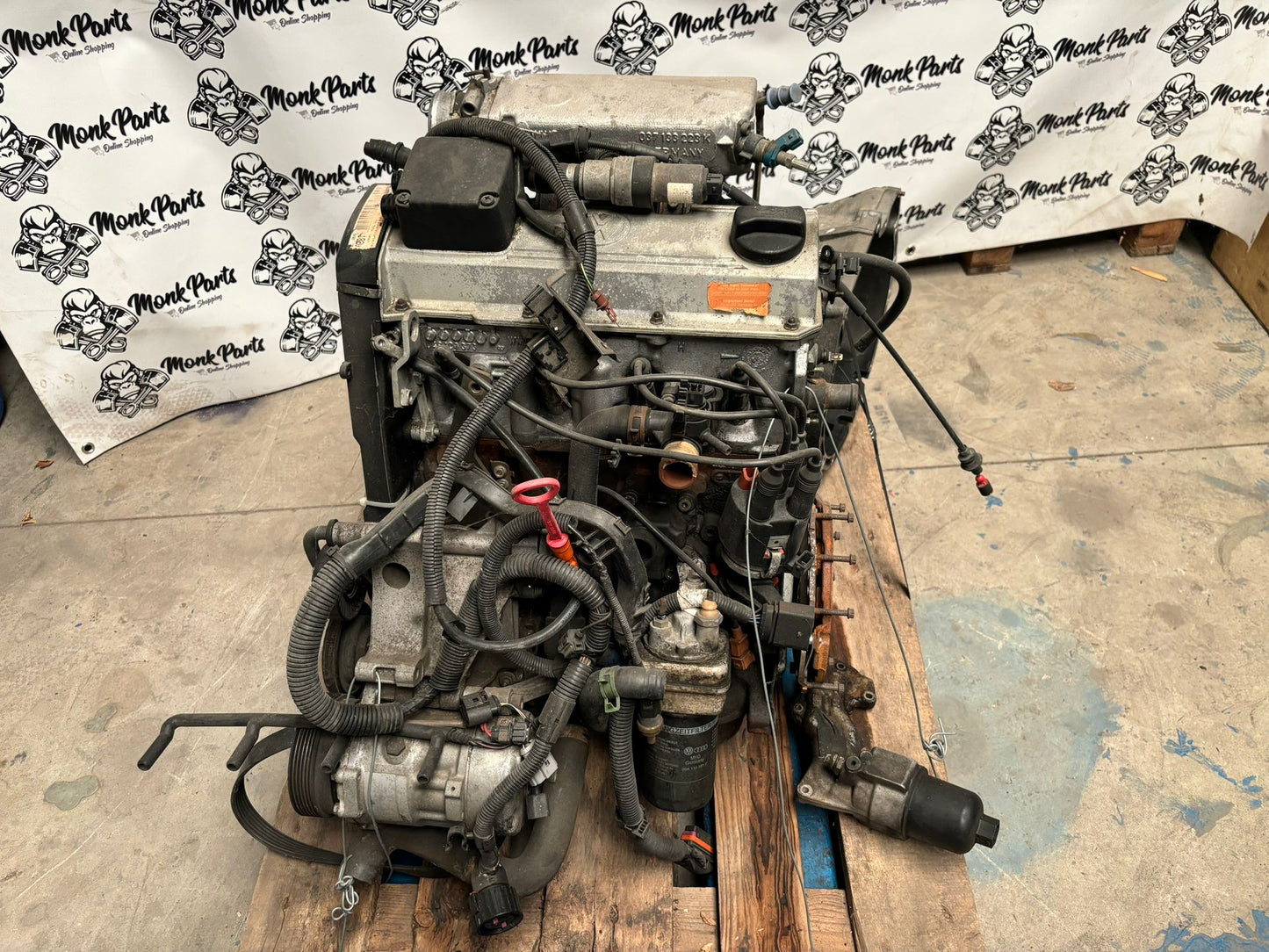 Motor VOLKSWAGEN GOLF III 3 GTI 1H1