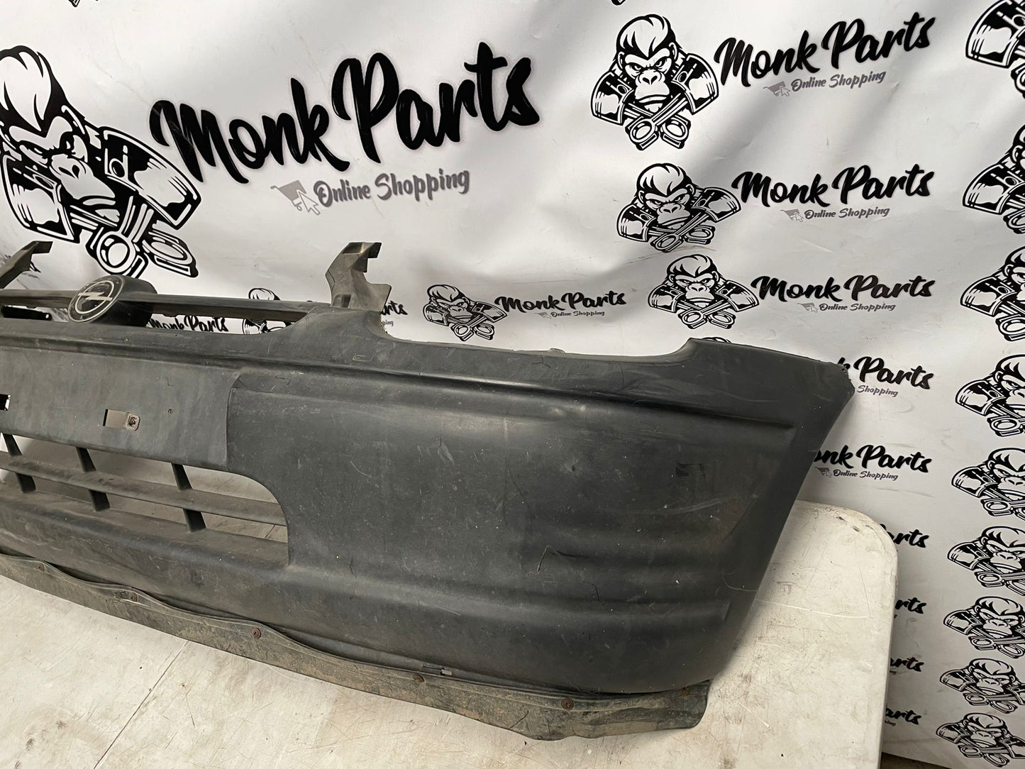 Paragolpes delantero OPEL CORSA B