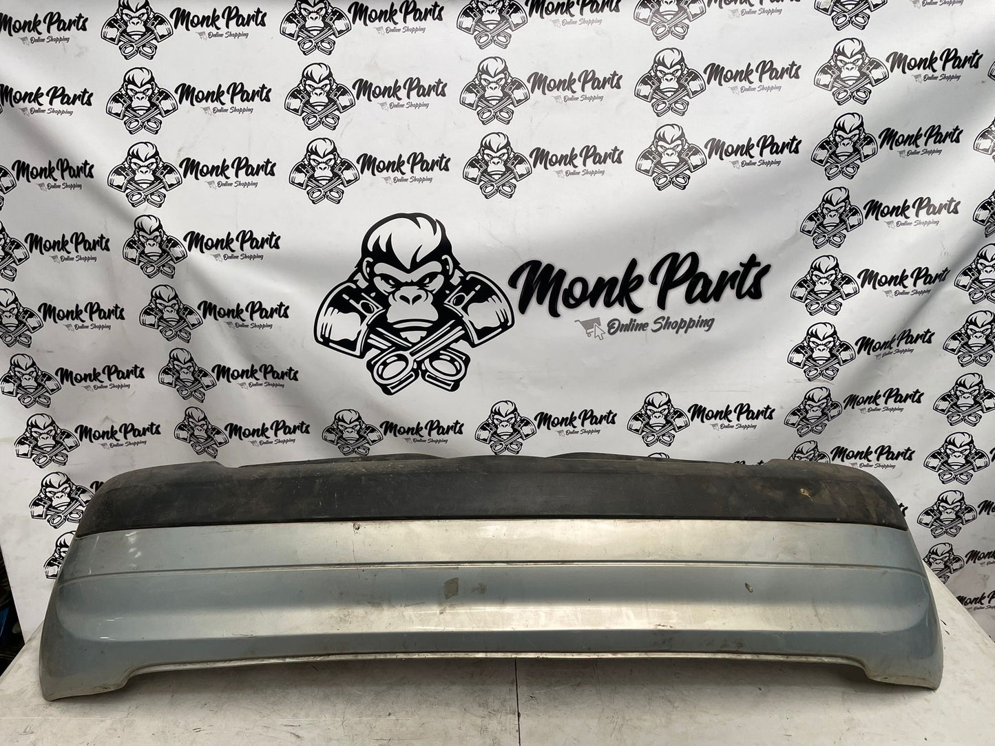 Paragolpes trasero RENAULT CLIO II 2