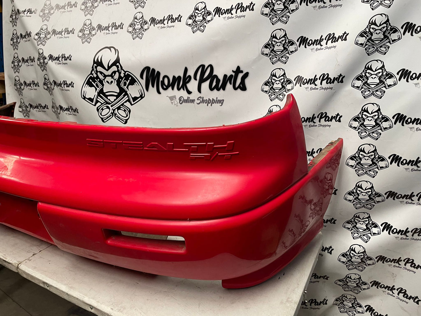 Paragolpes trasero DODGE STEALTH R/T