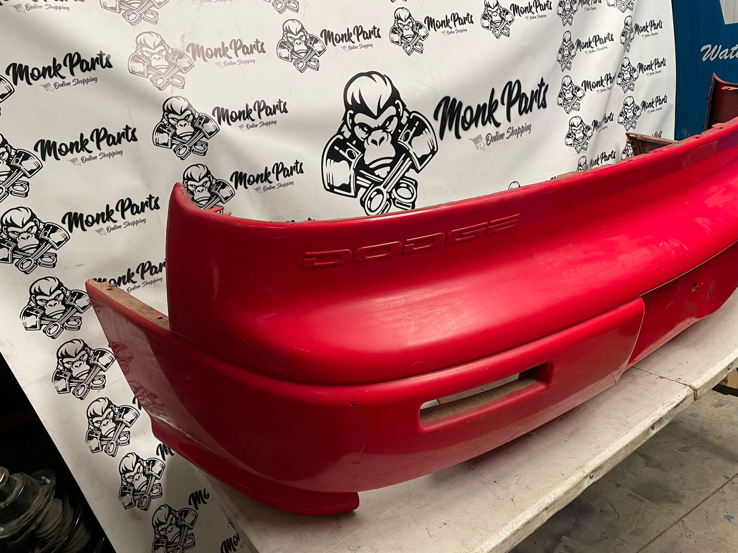 Paragolpes trasero DODGE STEALTH R/T