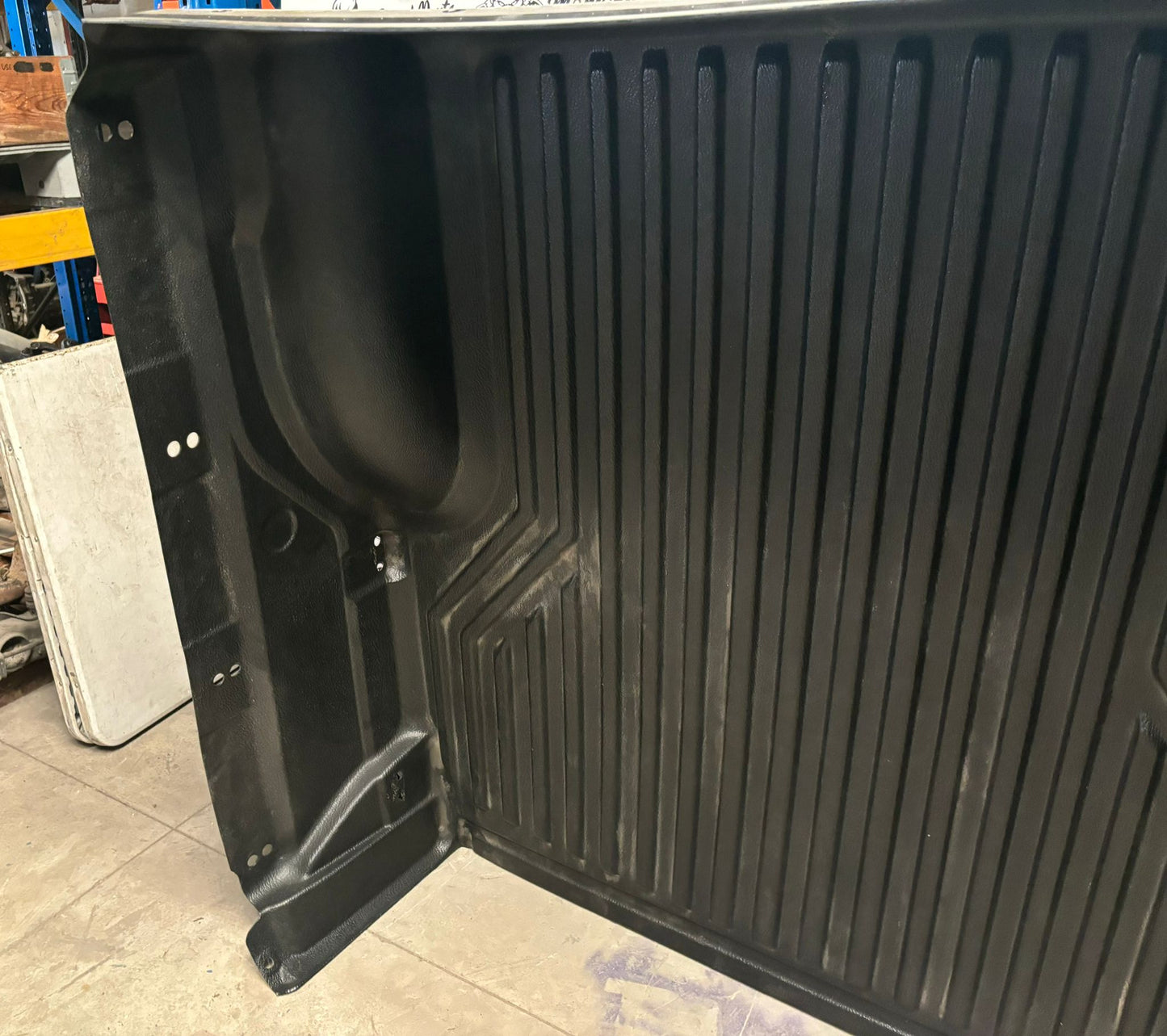 Protector caja trasera NISSAN NAVARA NP300 D23 Original KE931-4K05B-CA