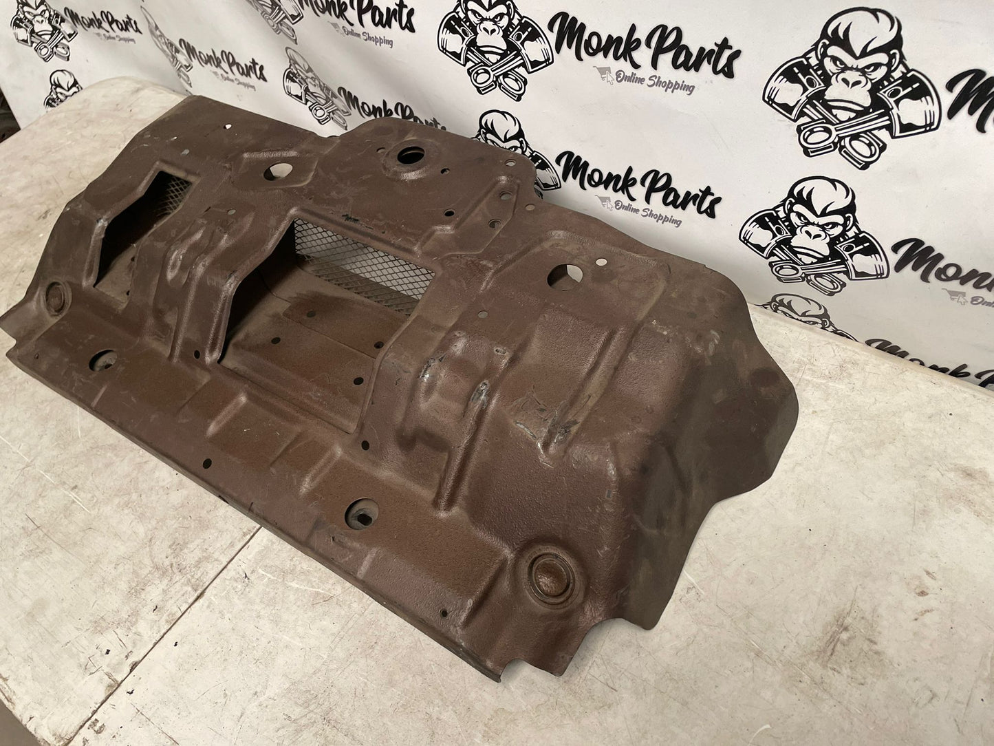Protector inferior TOYOTA LAND CRUISER J15 150 Original