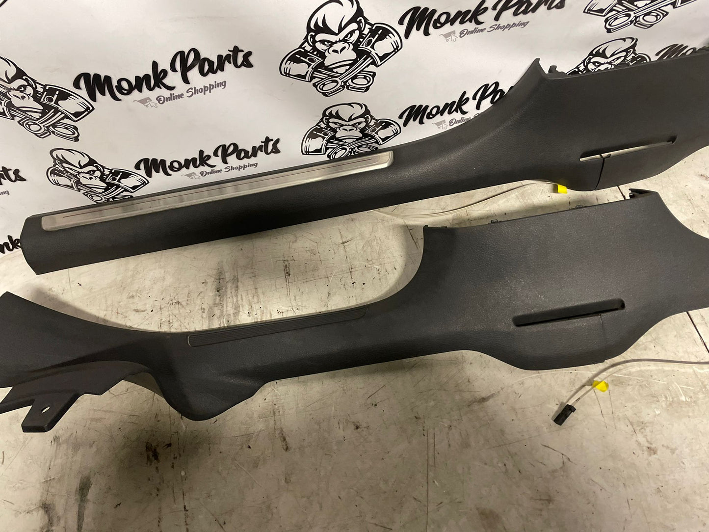 Molduras entrada puerta VW GOLF VII 7 GTI 5G4853369H 5G4853370H