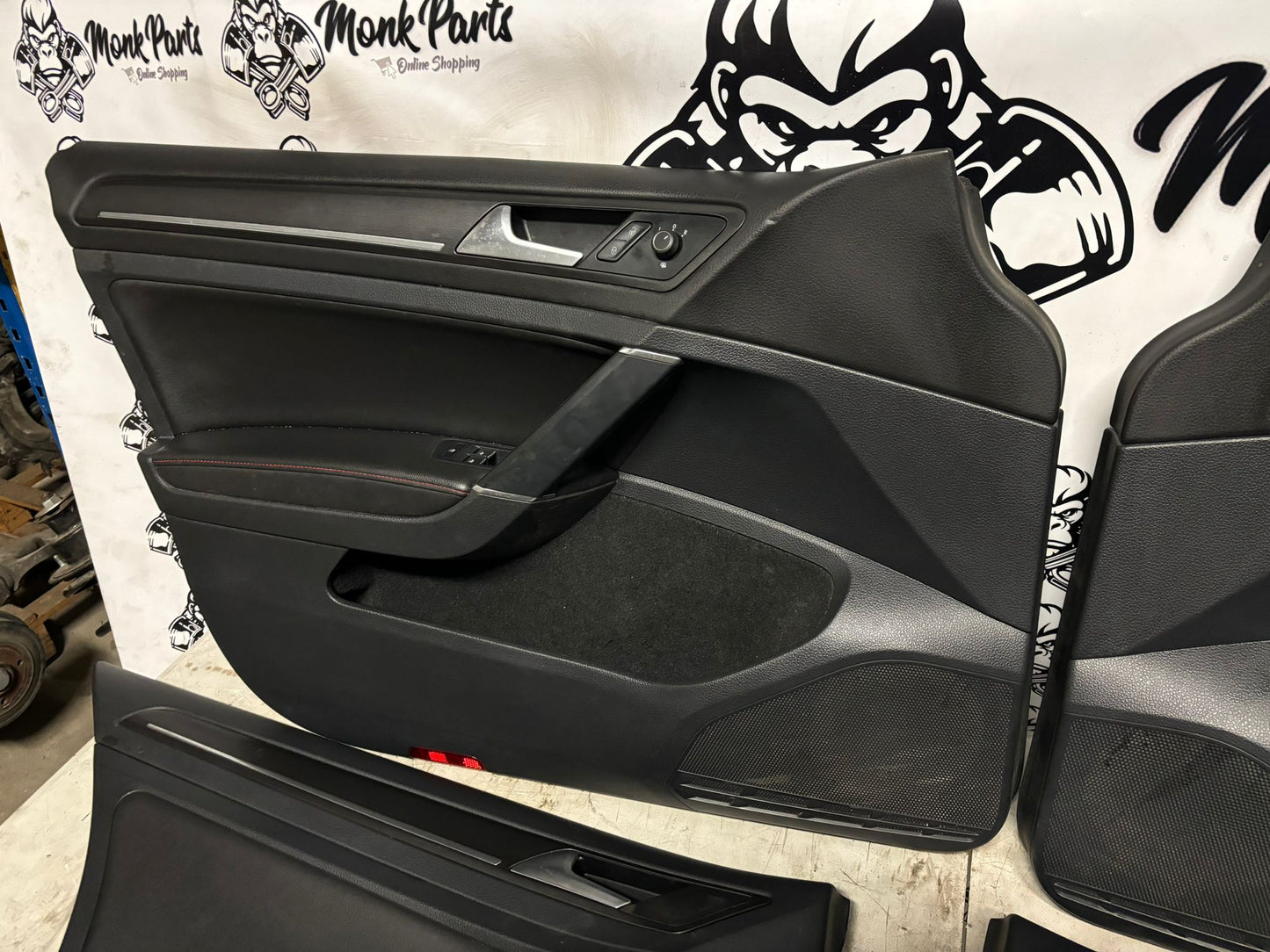 Paneles puerta VOLKSWAGEN GOLF VII 7 GTI