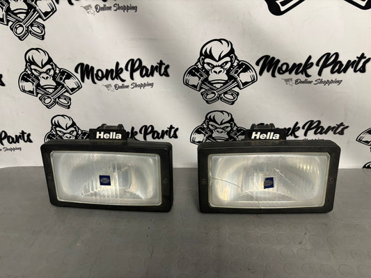 Focos delanteros HELLA JUMBO 220