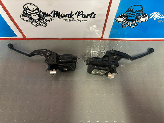 Manetas freno CAN-AM RENEGADE