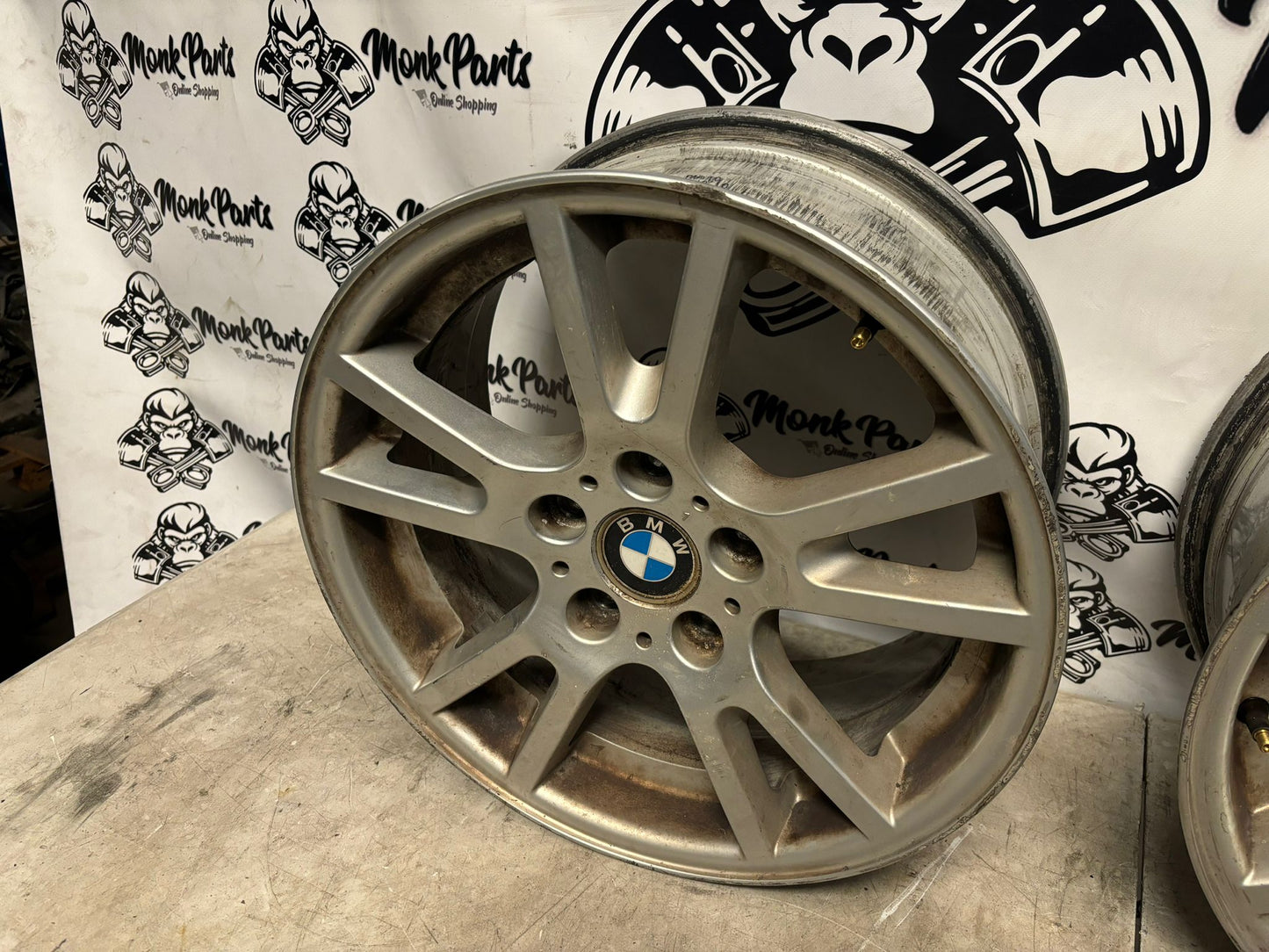 Llanta BMW X3 E83 8x17 IS46 3412060 (precio unidad)