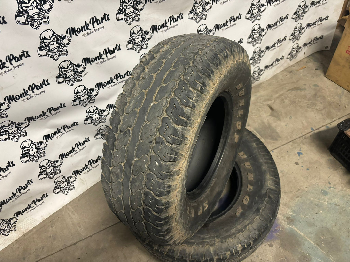 2 Neumaticos 10 R15 LT 109 DUNLOP SP RV-MAJOR 50%
