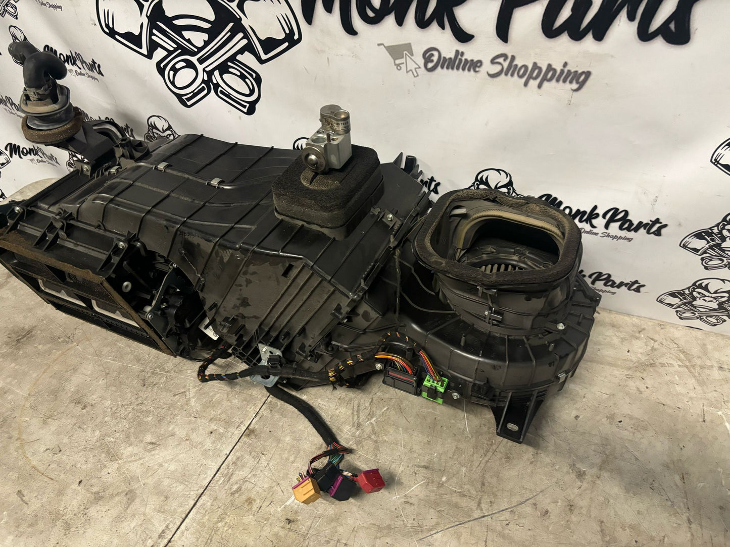Caja calefaccion PORSCHE CAYENNE 955 957 7L0820005 JF