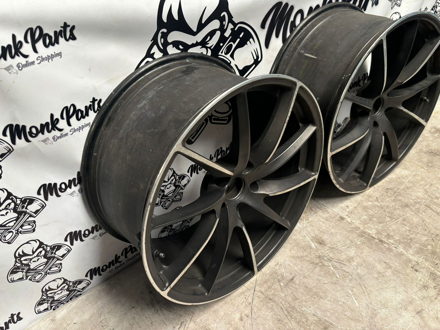 Llantas delanteras MCLAREN 720S 9x19 ET41,65 14B0626 (precio unidad)