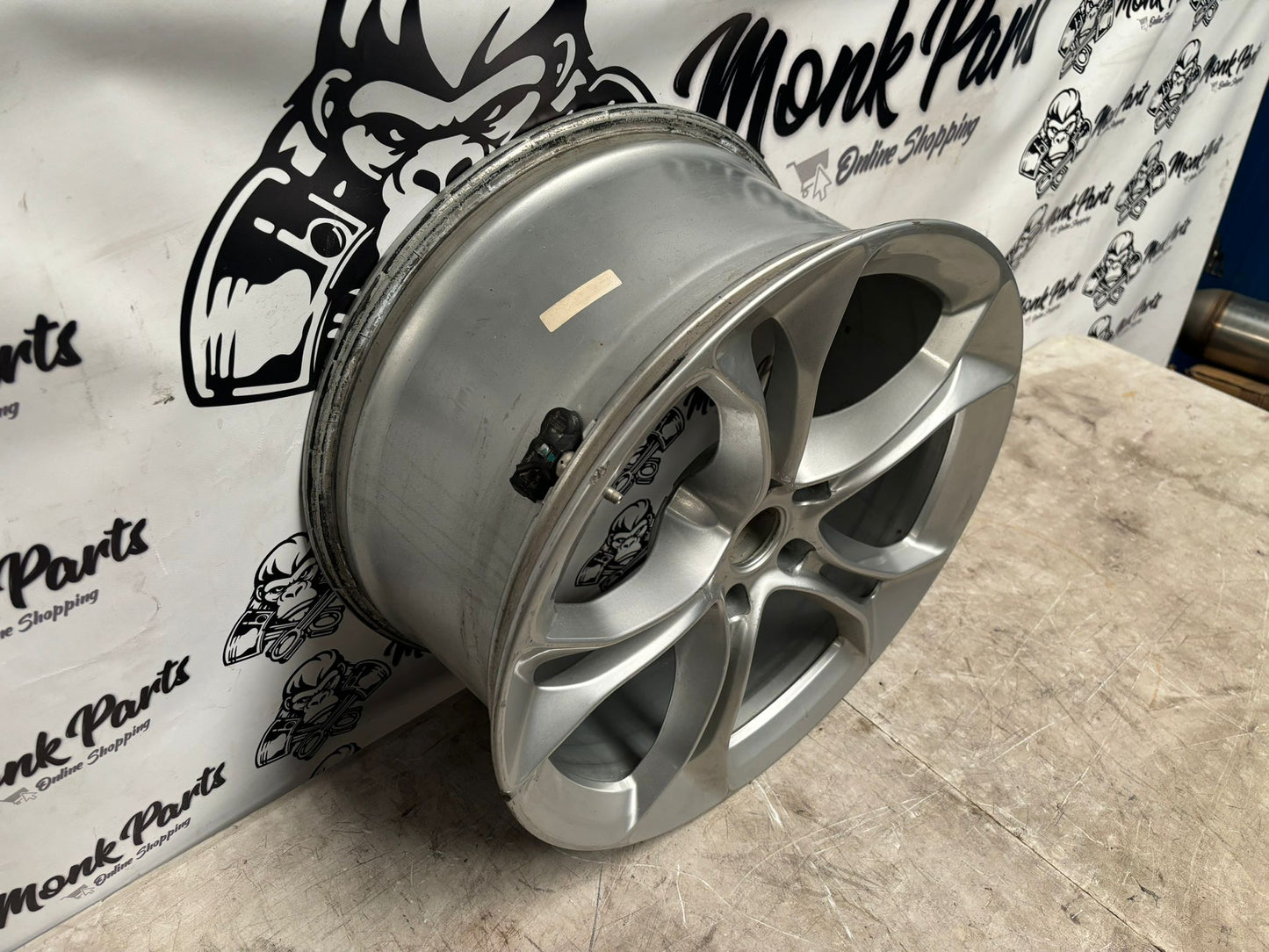 Llanta delantera MCLAREN 720S 9x19 ET41,65 14BA121CP