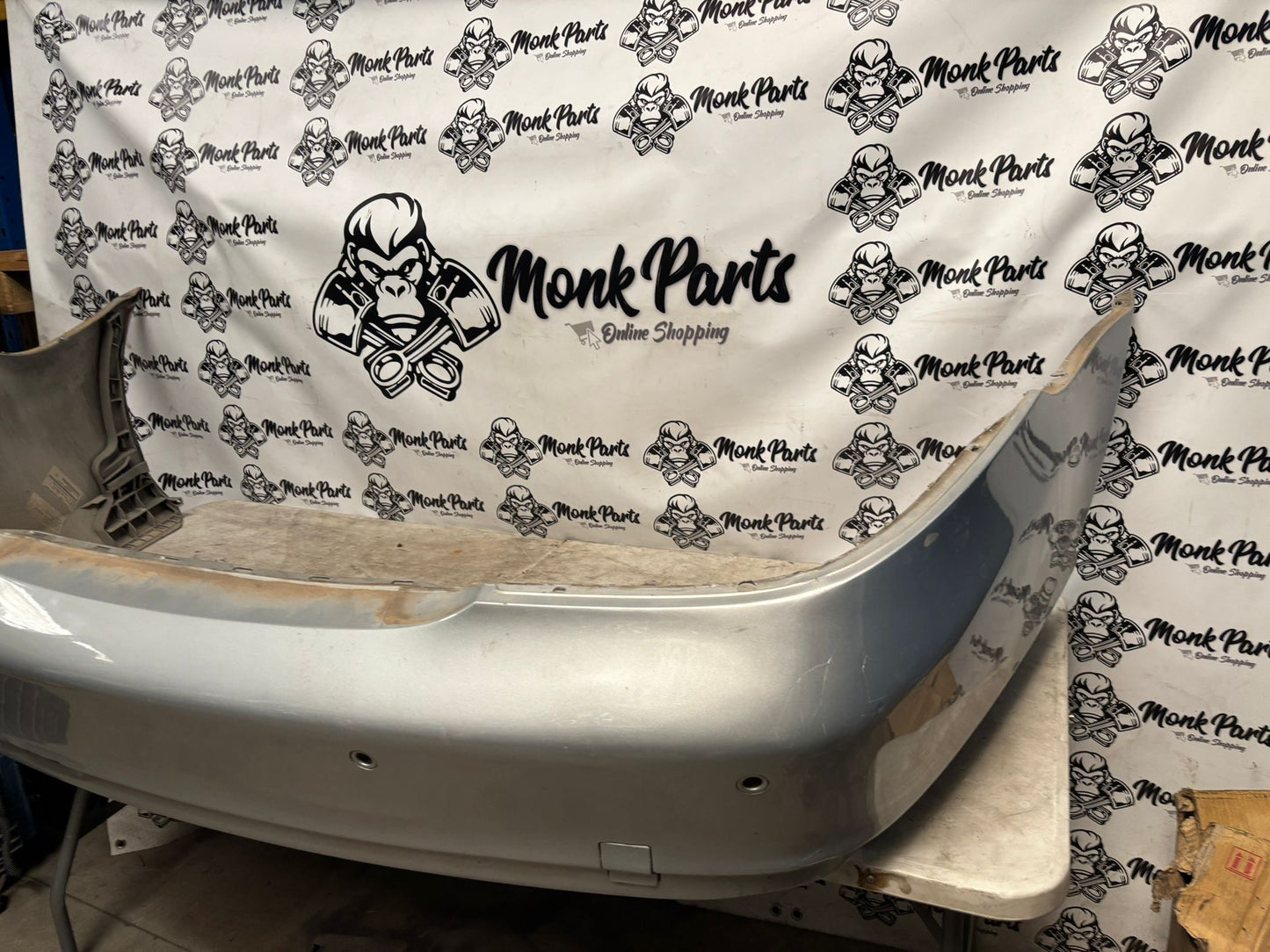 Paragolpes trasero MERCEDES CLS W219