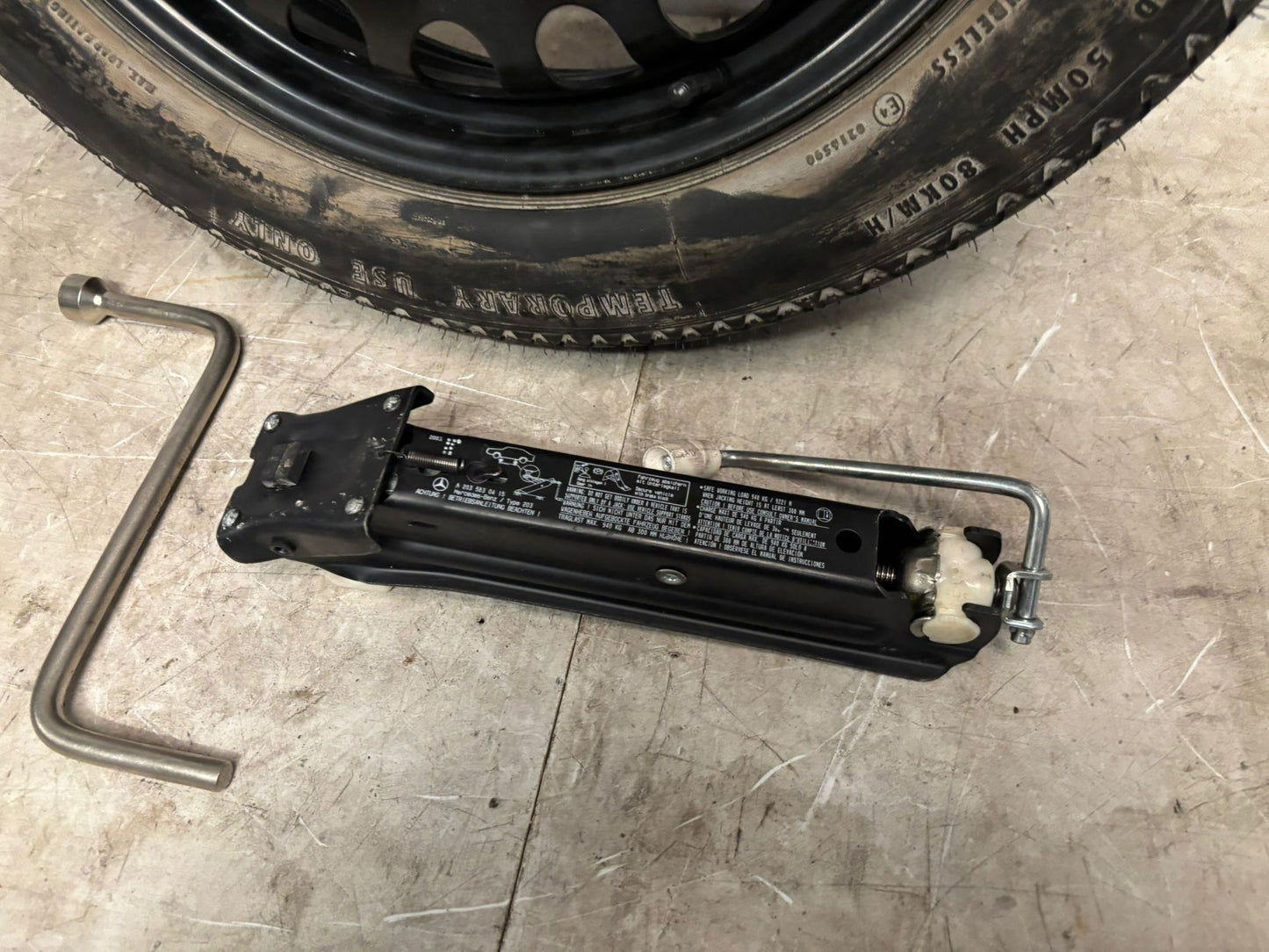 Kit rueda repuesto MERCEDES CLS W219
